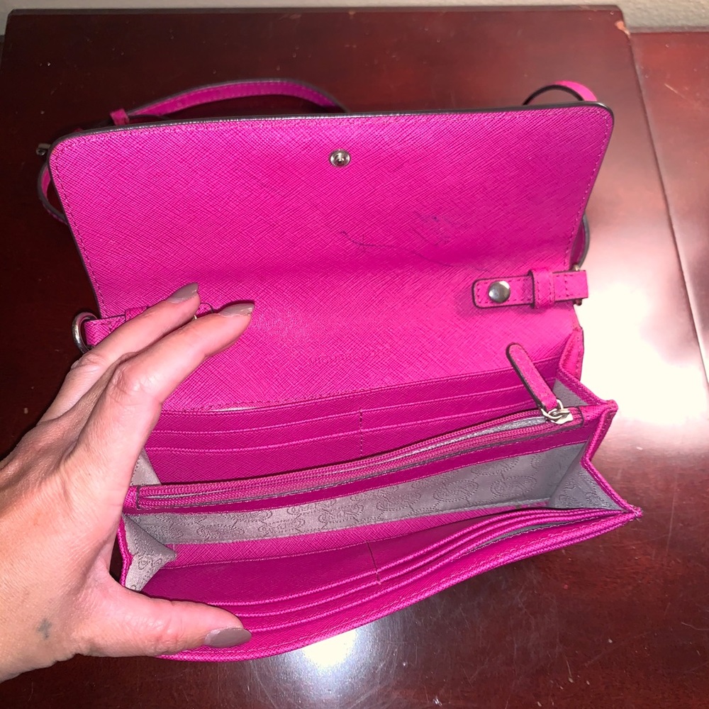 Micheal Kors crossbody/wallet